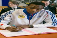20160301_signatures_cirfa-melun081.jpg