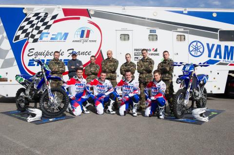 20160329_tnim_171_001_024_toute-equipe-eeat.jpg