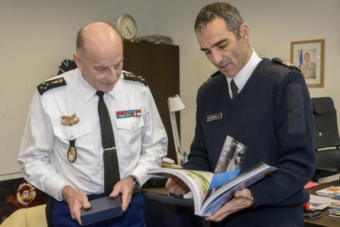 20170116_visite_du_gca_renaud_dpmgend_004.jpg