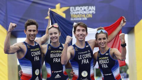 bf1d205e9484d7da6ecdf821fb22f3d4-triathlon-championnats-d-europe-le-morbihannais-pierre-le-corre-et-les-bleus-champions-d-europe-par_1.jpg