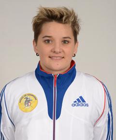 brigadier_chef_melanie_henique_natation_web.jpg