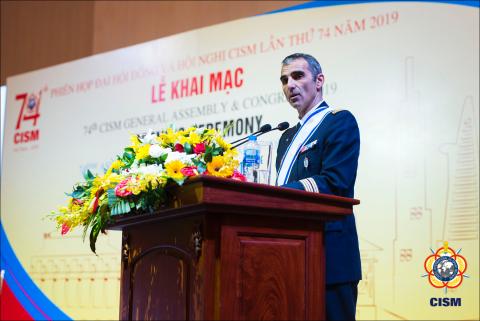 max_2382.jpg
